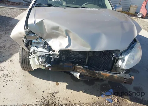 2004 Toyota Corolla Le из США, поврежденный, VIN 2T1BR32E44C235635